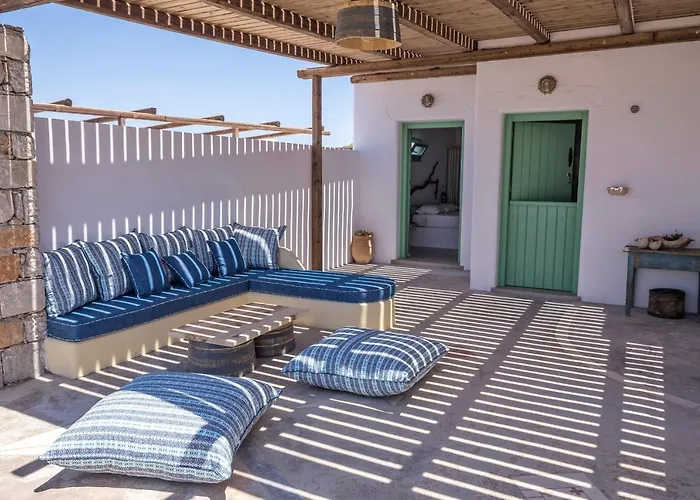 Ailouros Scenic Guest Houses
